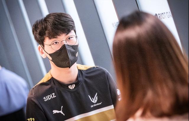 上海海港依 上海海港依