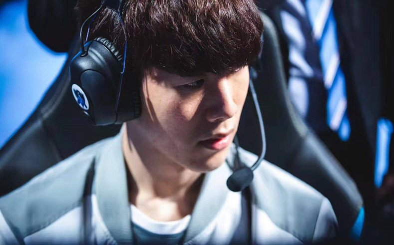 而非回合中 而非回合中